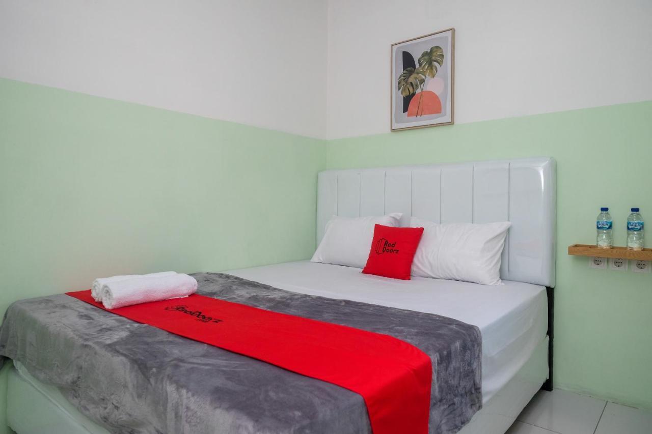 Reddoorz Near Tugu Kartasura Hotell Sukoharjo Eksteriør bilde
