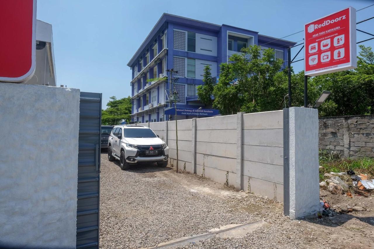 Reddoorz Near Tugu Kartasura Hotell Sukoharjo Eksteriør bilde