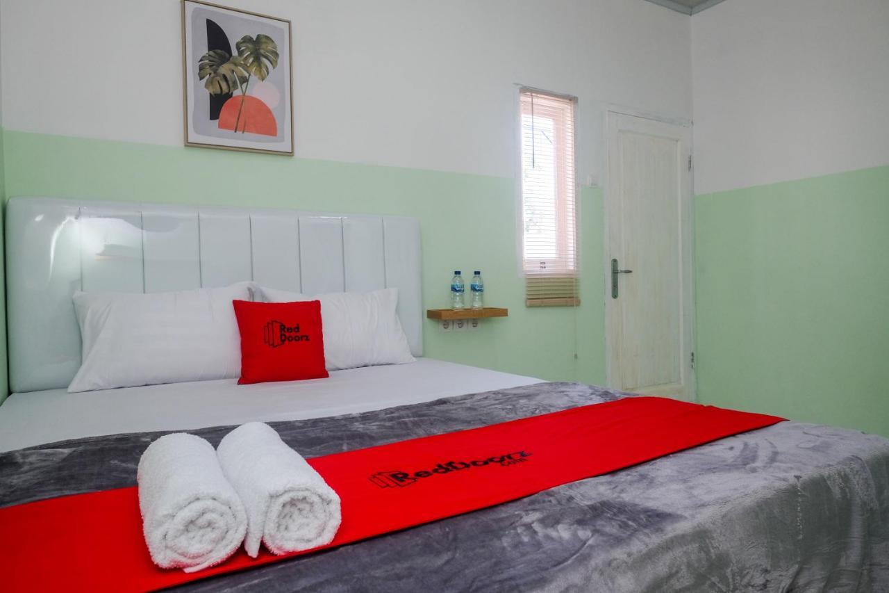 Reddoorz Near Tugu Kartasura Hotell Sukoharjo Eksteriør bilde