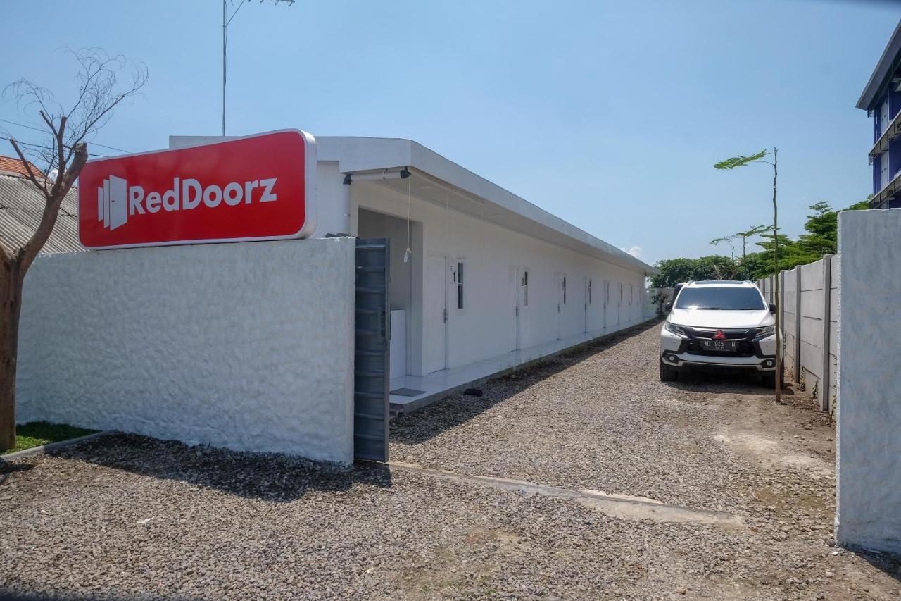 Reddoorz Near Tugu Kartasura Hotell Sukoharjo Eksteriør bilde